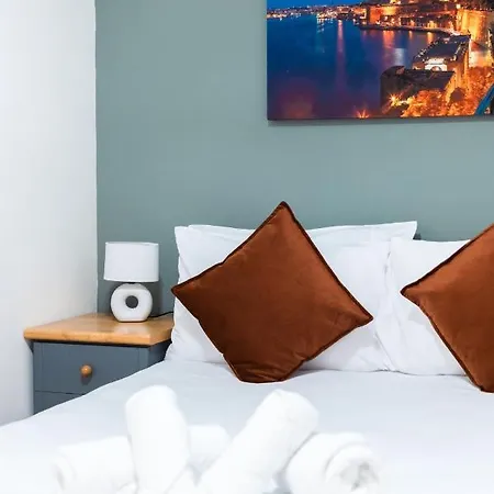 Modern 2br Flat In By Arcobnb Valletta