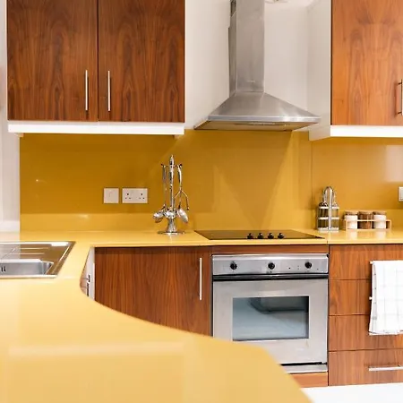 Διαμέρισμα Modern 2br Flat In By Arco Collection *