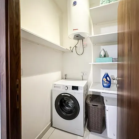 Modern 2br Flat In By Arcobnb Valletta