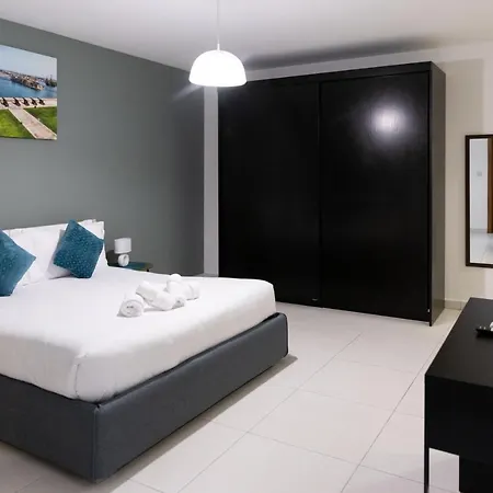 Apartment Modern 2br Flat In By Arcobnb Valletta